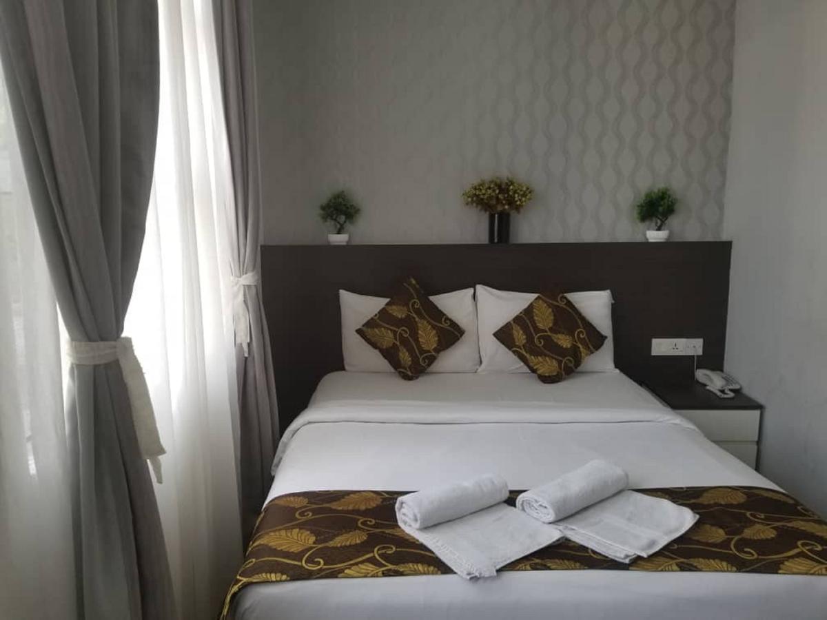 D'Metro Hotel Shah Alam Exterior photo