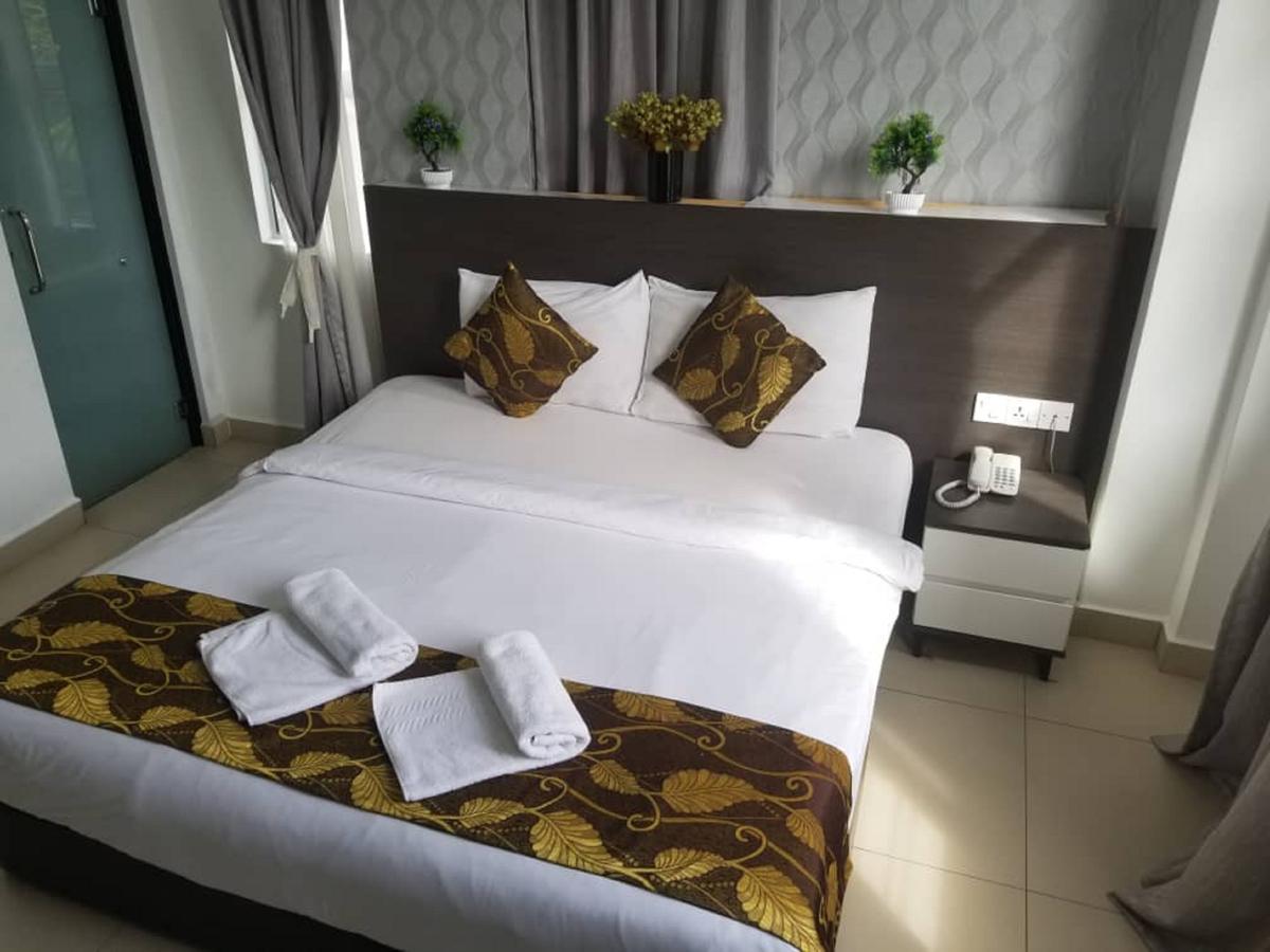 D'Metro Hotel Shah Alam Exterior photo