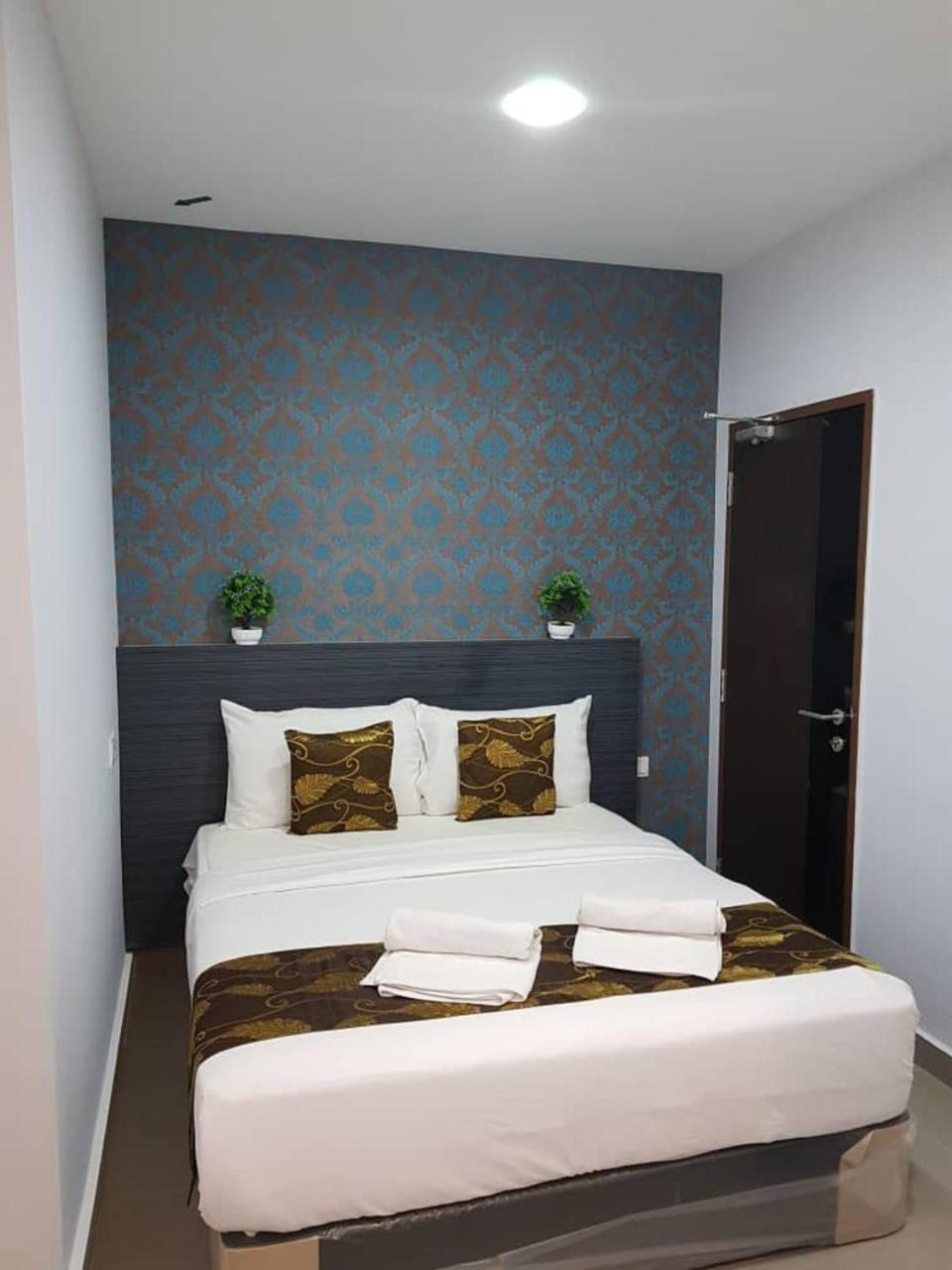 D'Metro Hotel Shah Alam Exterior photo