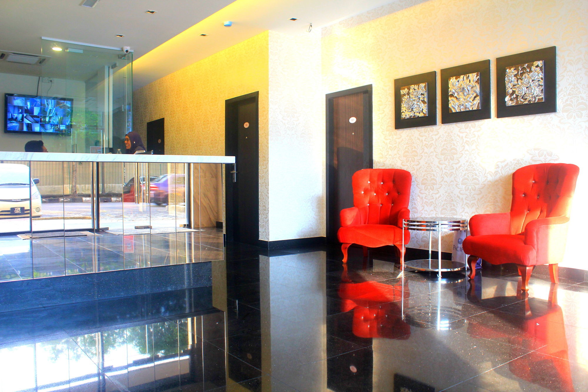 D'Metro Hotel Shah Alam Exterior photo