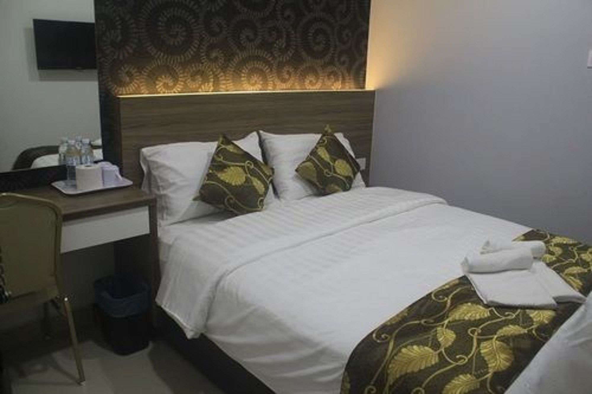 D'Metro Hotel Shah Alam Exterior photo